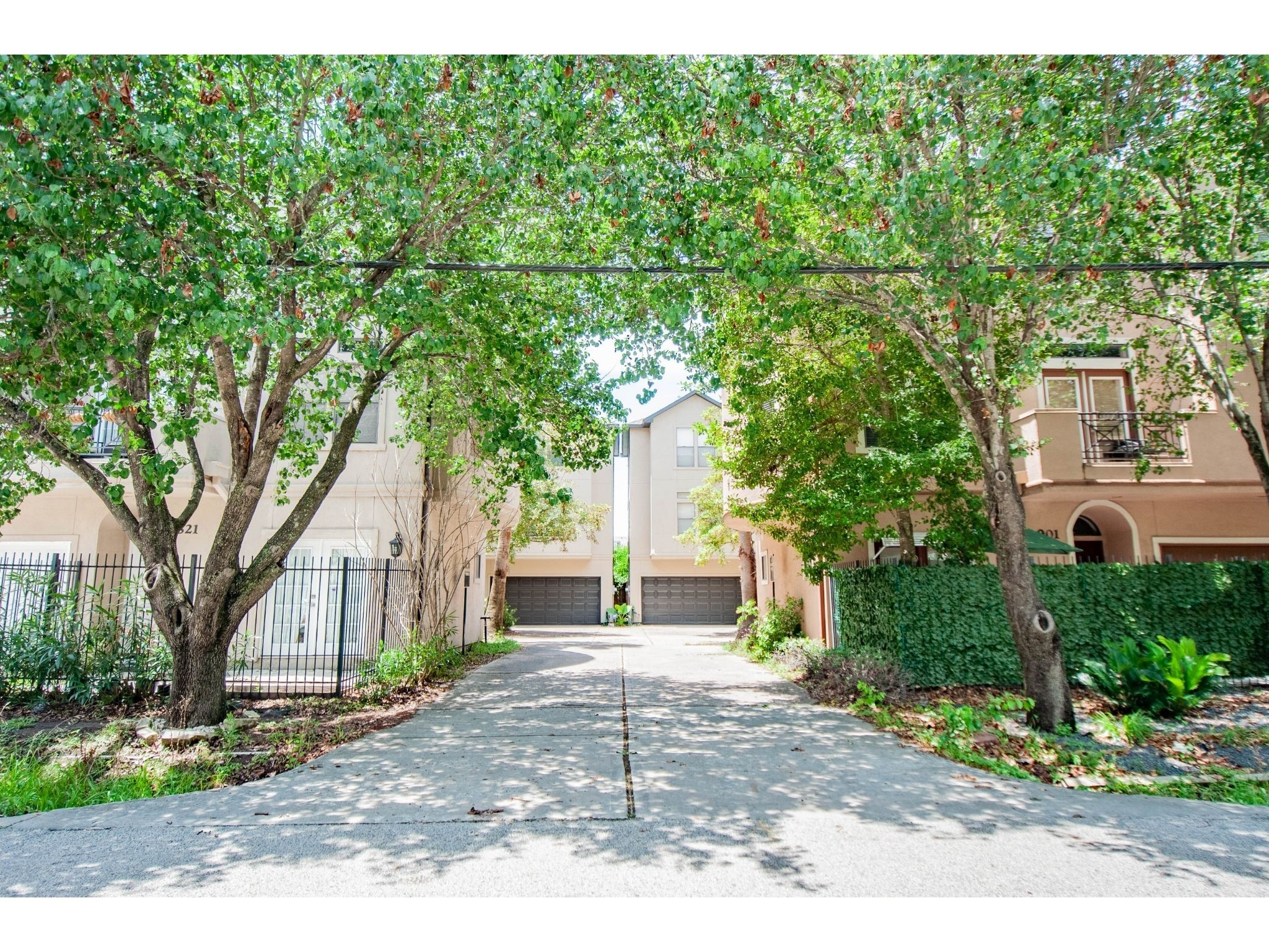 829 Malone Street Property Photo 2
