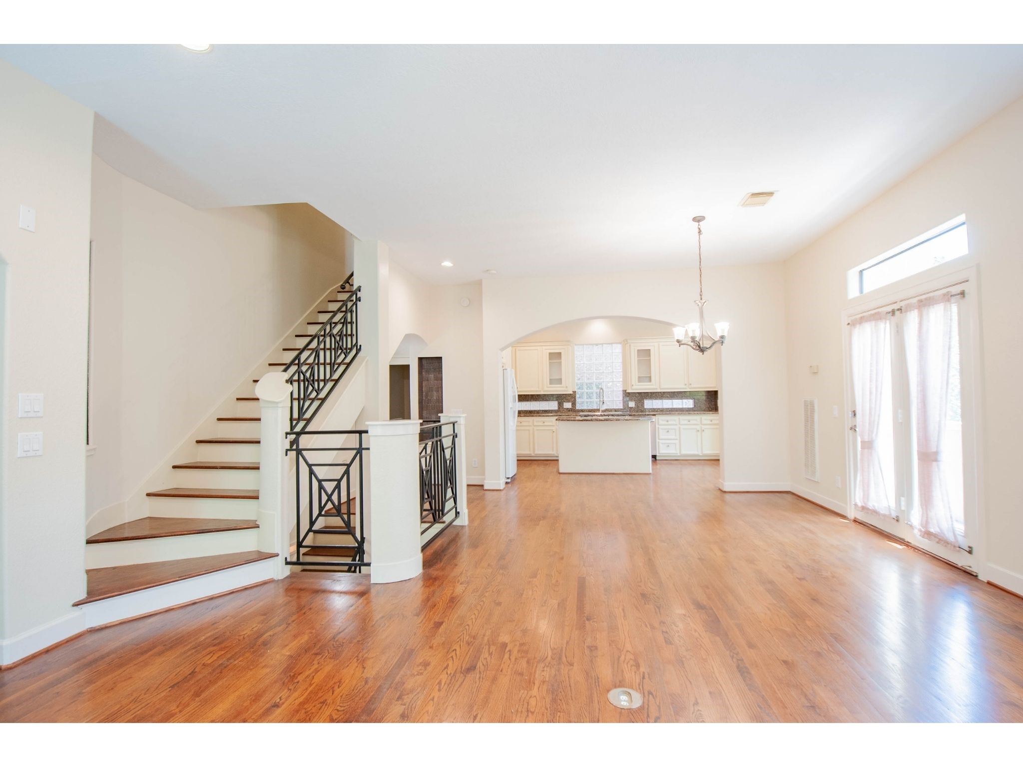 829 Malone Street Property Photo 7