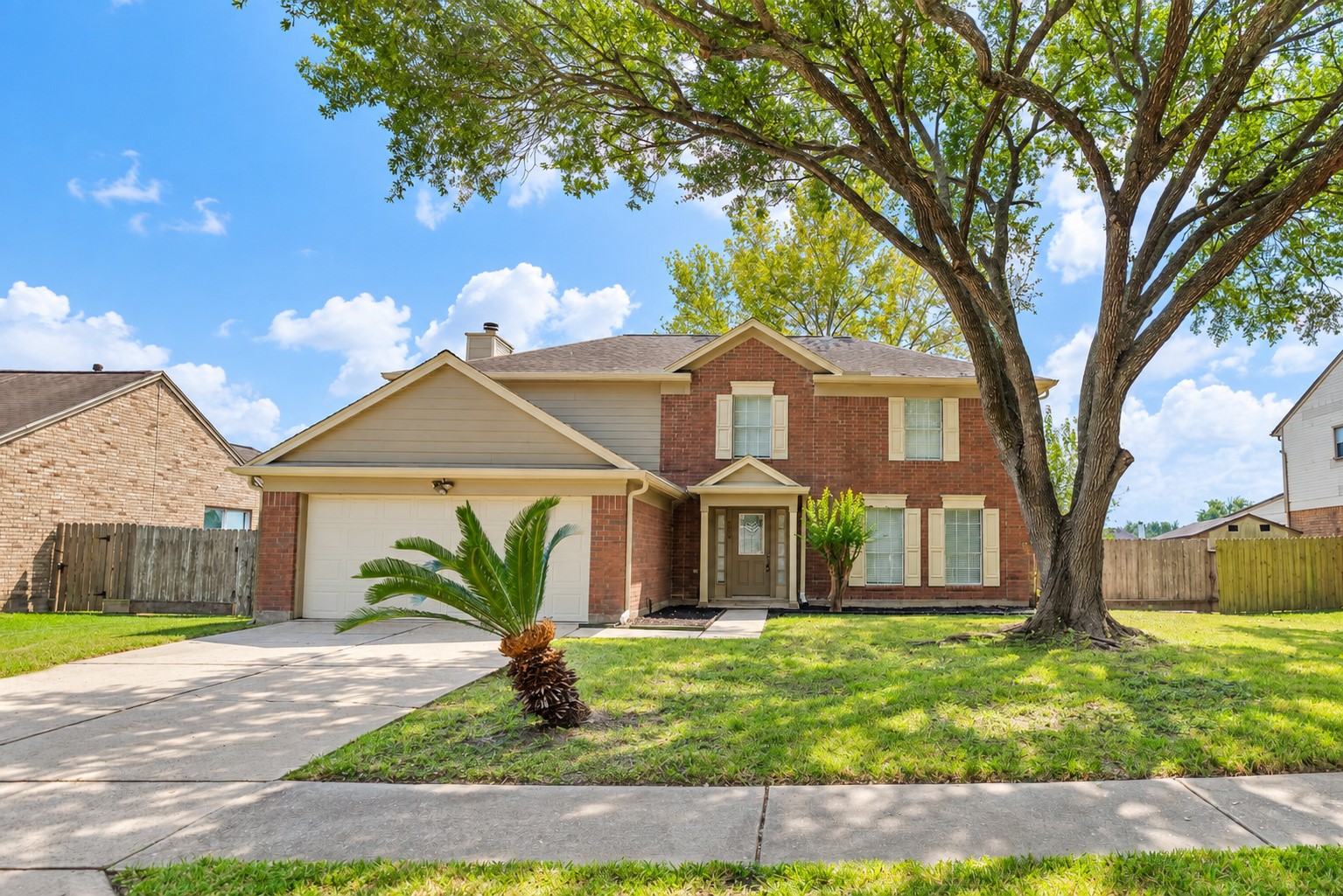 5006 Spring Branch Drive Property Photo 2