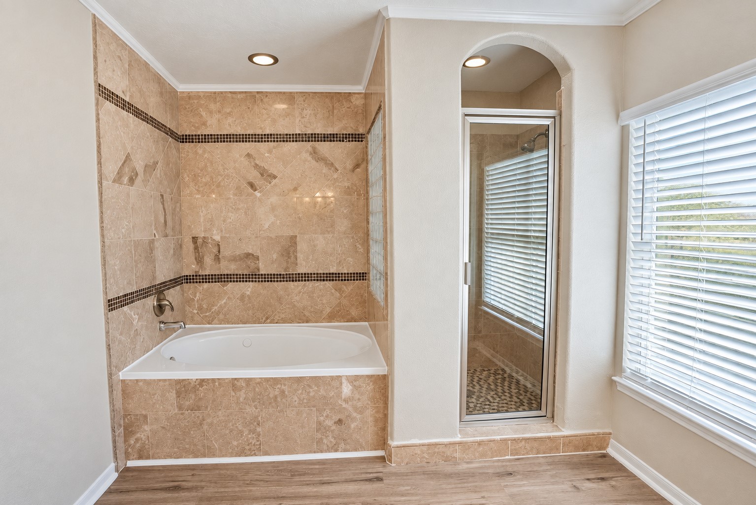 5006 Spring Branch Drive Property Photo 19