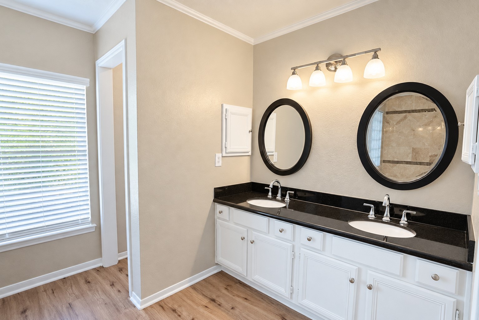 5006 Spring Branch Drive Property Photo 21