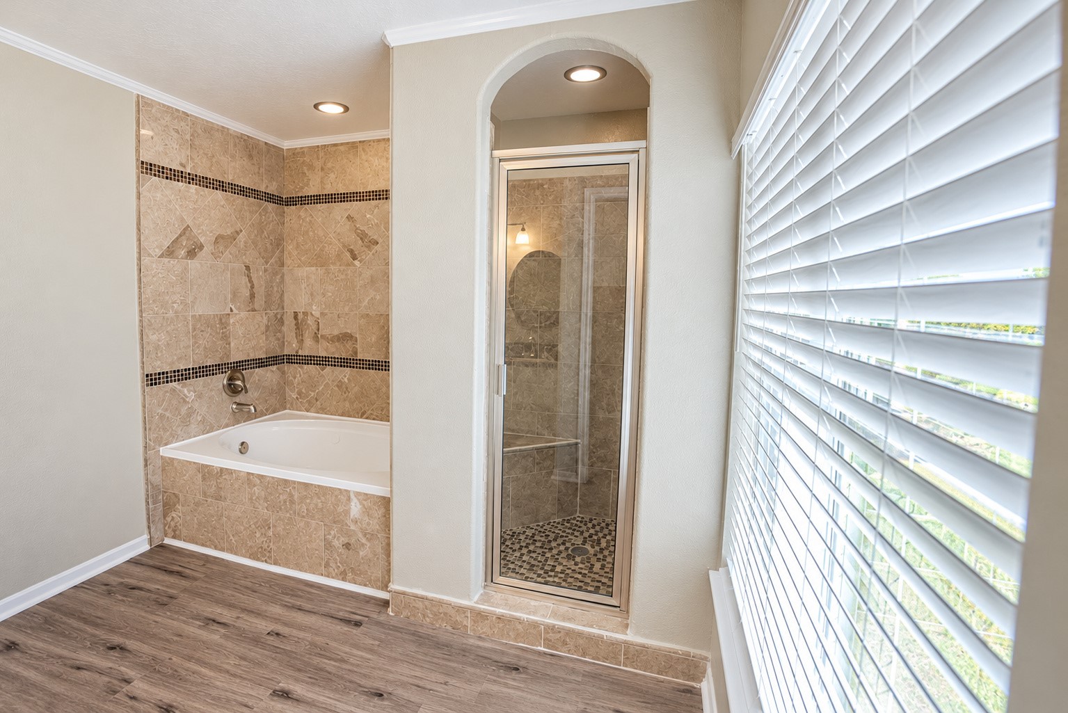 5006 Spring Branch Drive Property Photo 23