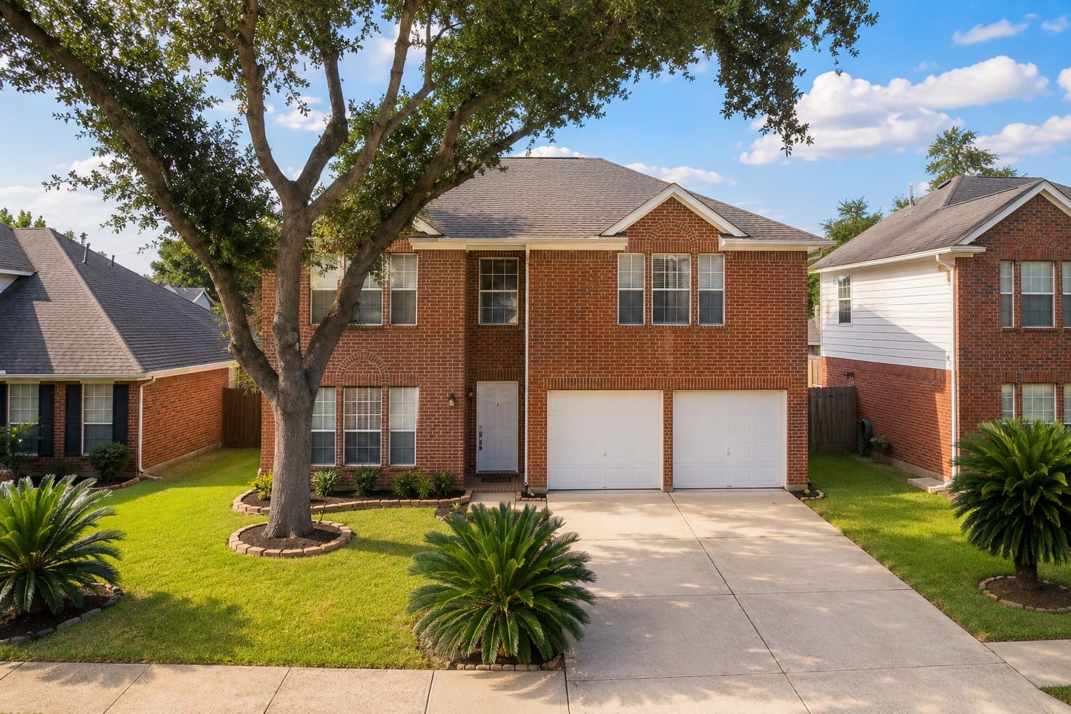 16127 Eaglewood Spring Ct Property Photo 1