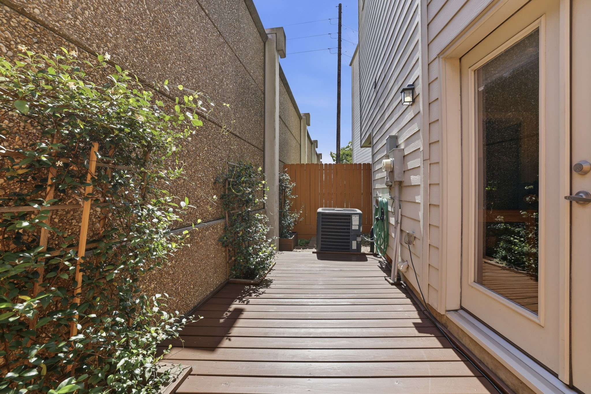 4102 Marina Street Property Photo 31