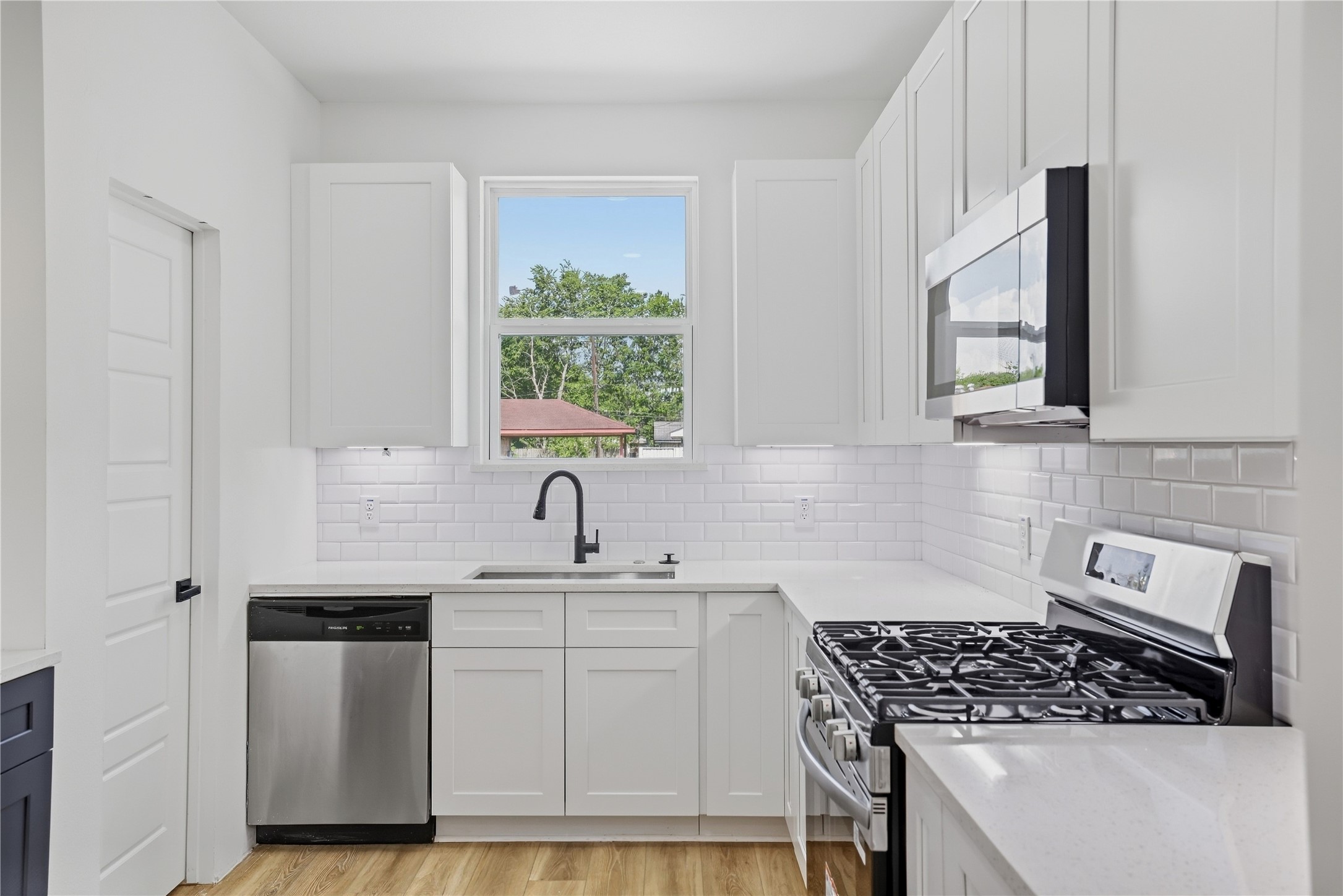250 Georgia Street A Property Photo 15