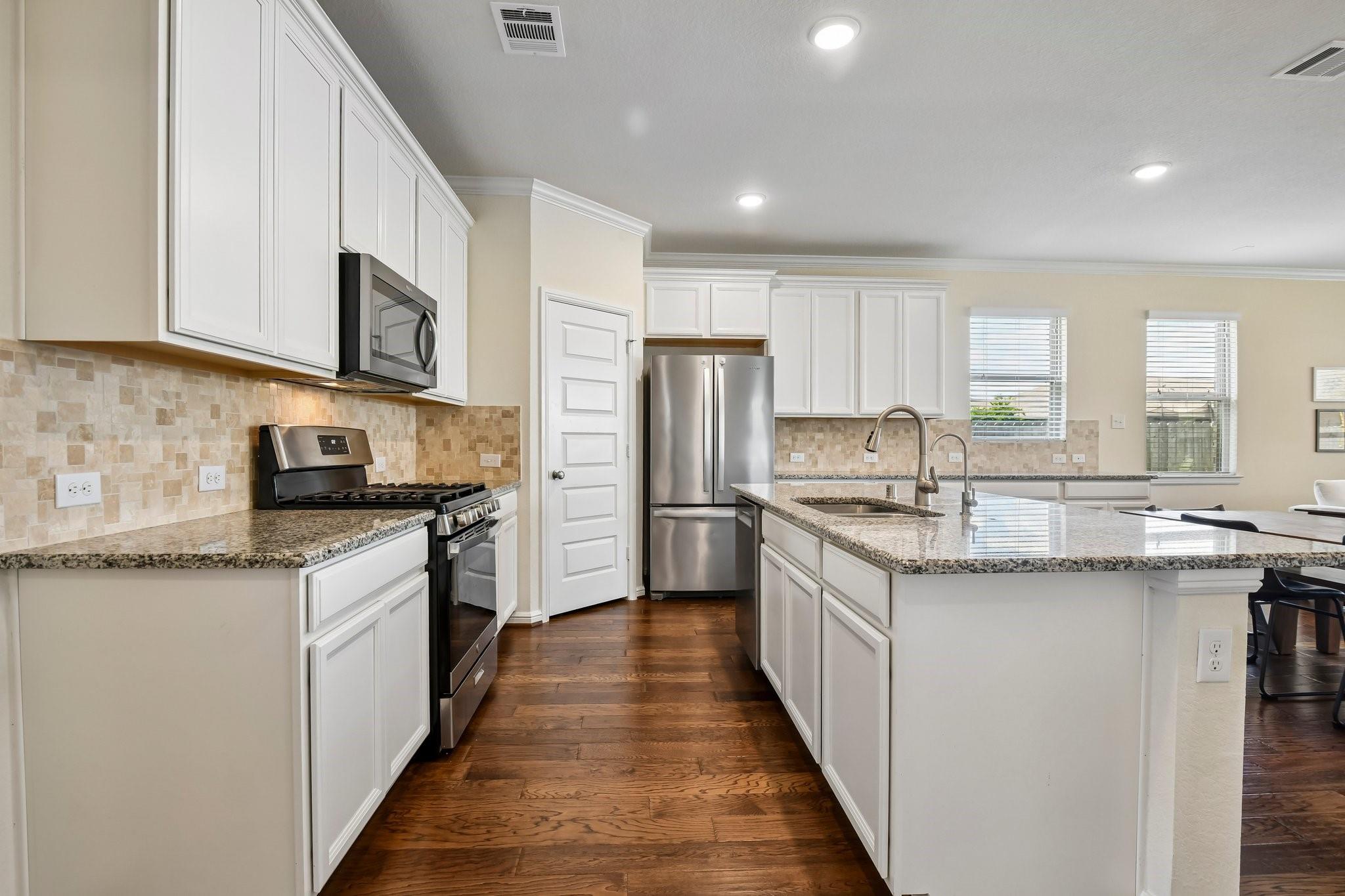 3827 Robinson Bend Drive, Spring Tx 77386 Property Photo 6