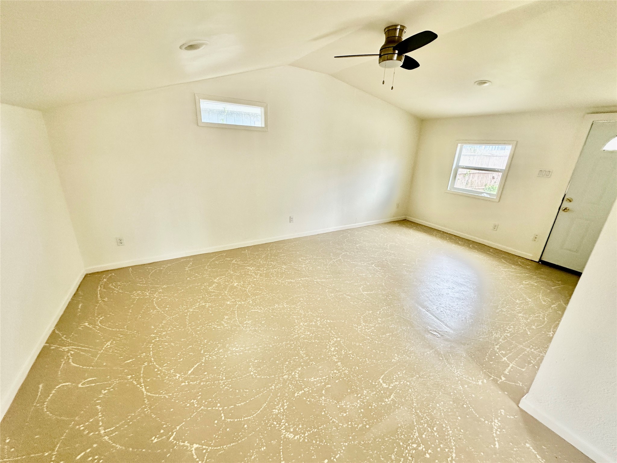 4109 Edison Street Property Photo 10