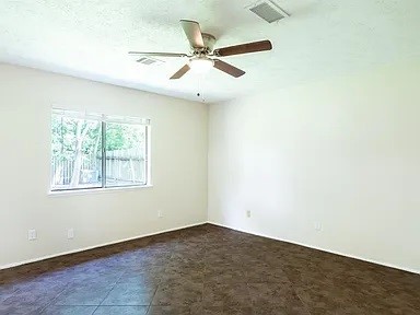 17519 Fieldglen Drive Property Photo 15