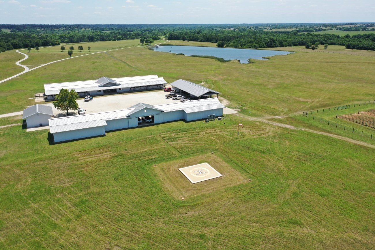 3896 Cr 305 436 Acs Property Photo 2