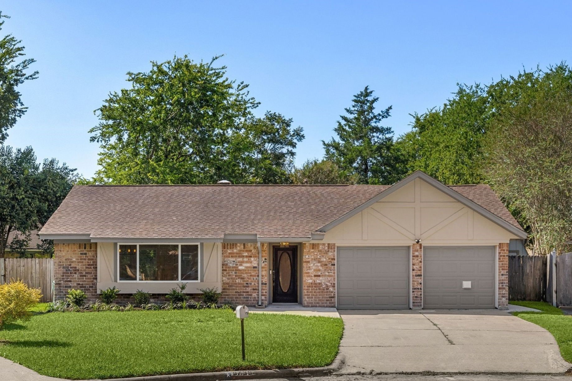 9739 Philmont Drive Property Photo 1