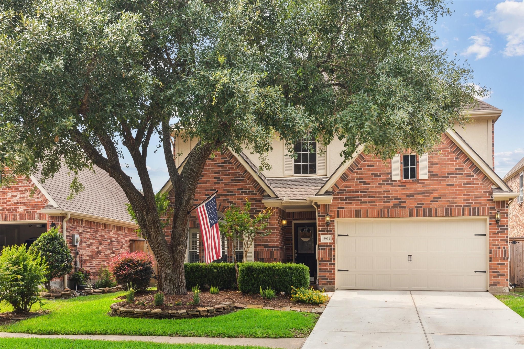 13923 Roxton Drive Property Photo