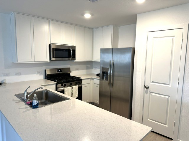 5119 Esperanza Terrace Drive Property Photo 5