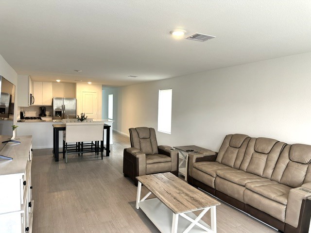 5119 Esperanza Terrace Drive Property Photo 8