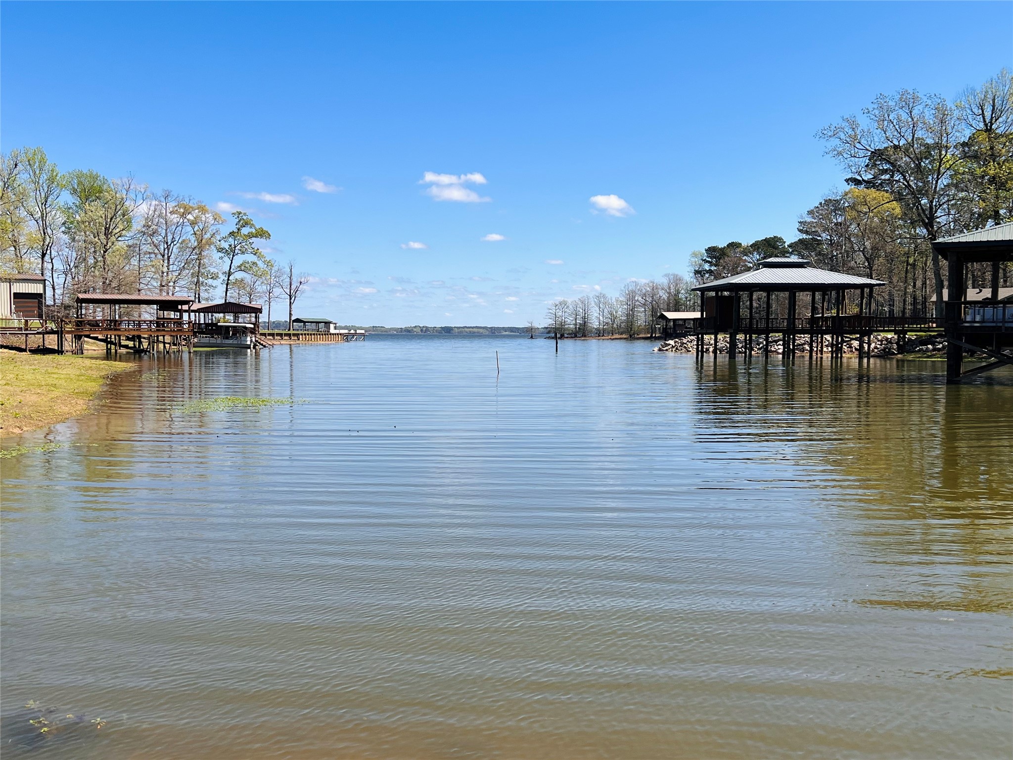 1776 Lakeshore Drive Property Photo 15