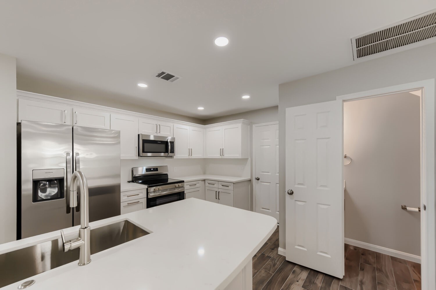 11 Wineberry Place Property Photo 7