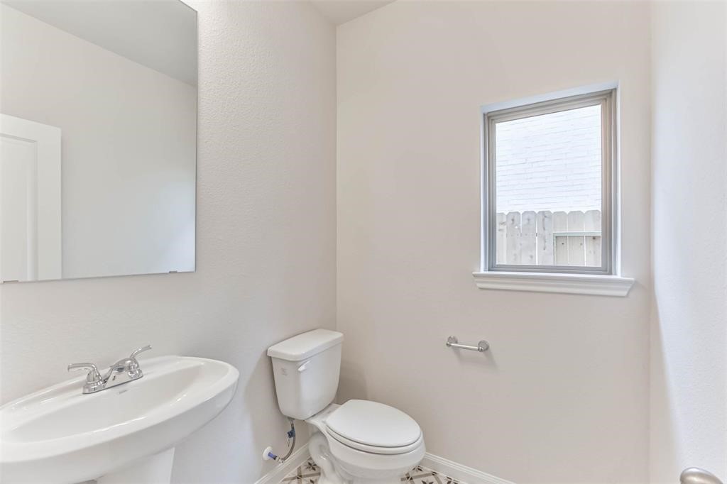 704 Ocean Palms Drive Property Photo 22