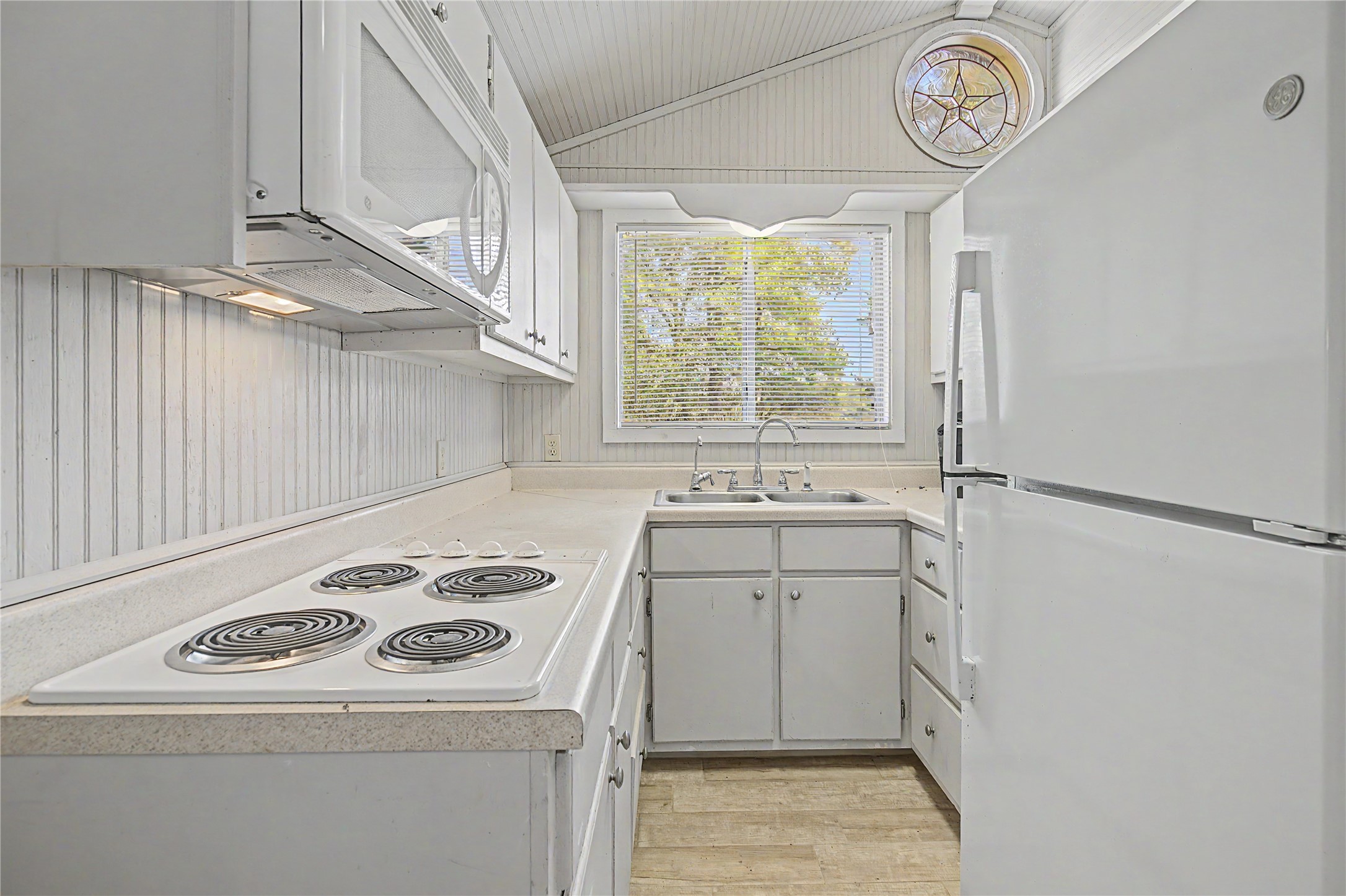 3233 N State Highway 19 Property Photo 33