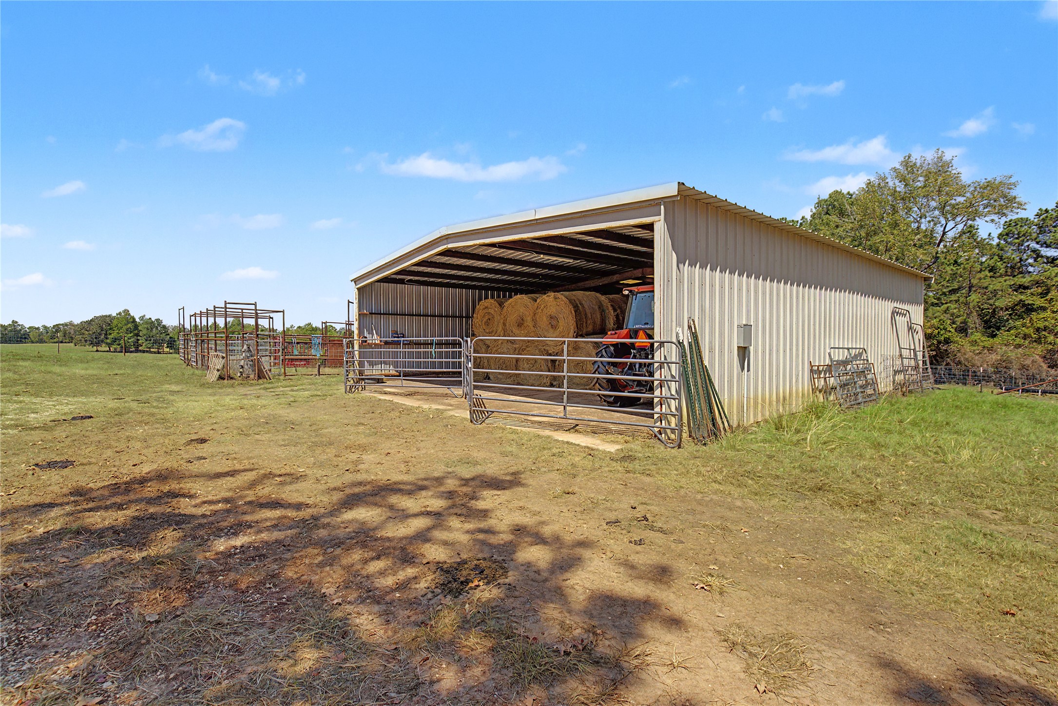 3233 N State Highway 19 Property Photo 36