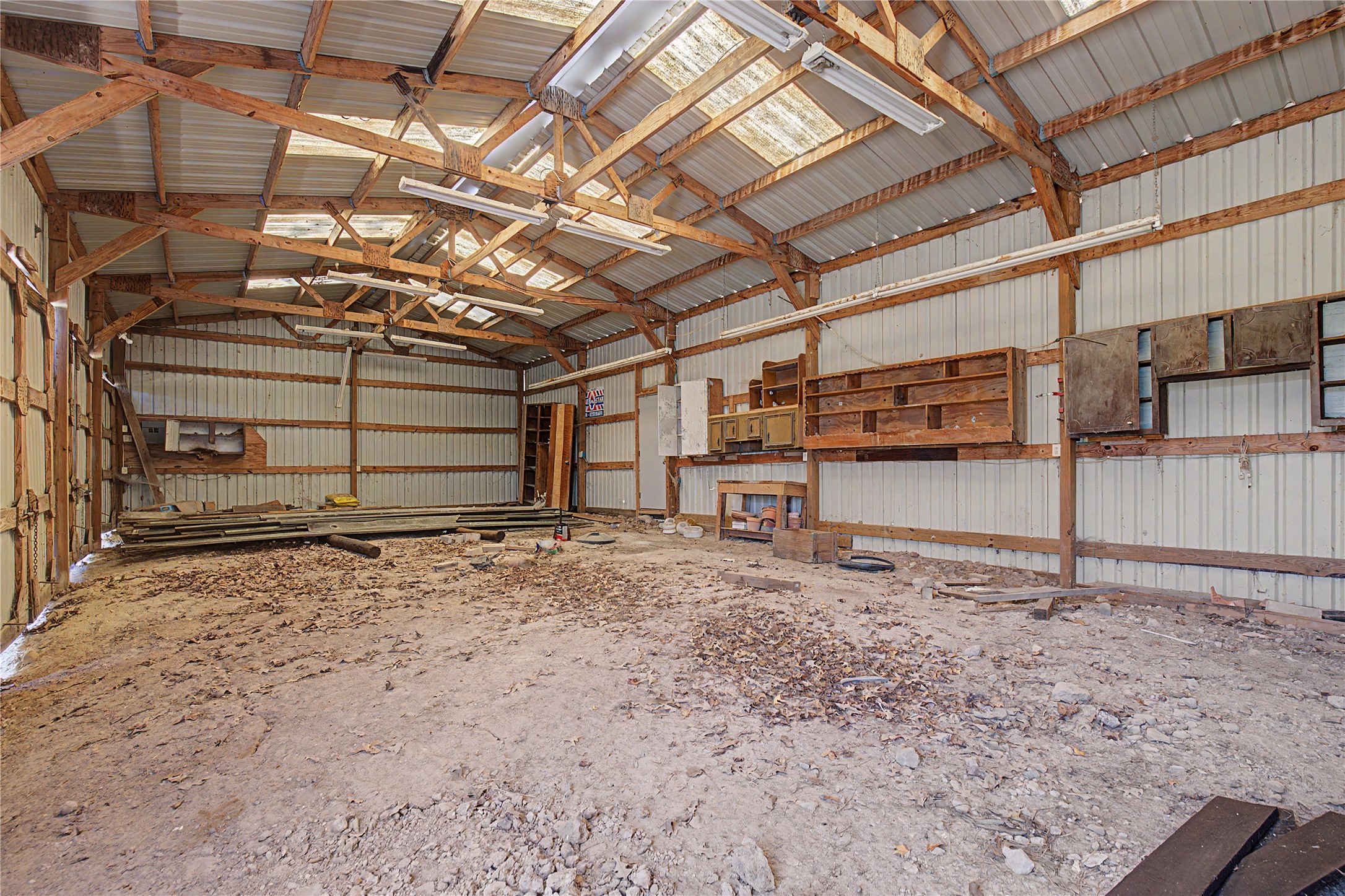 3233 N State Highway 19 Property Photo 44