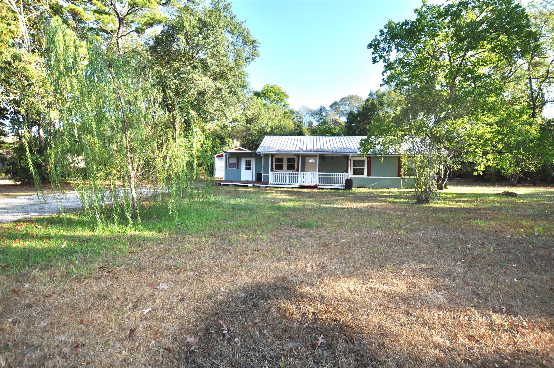 208 Blue Lake Drive Property Photo 10