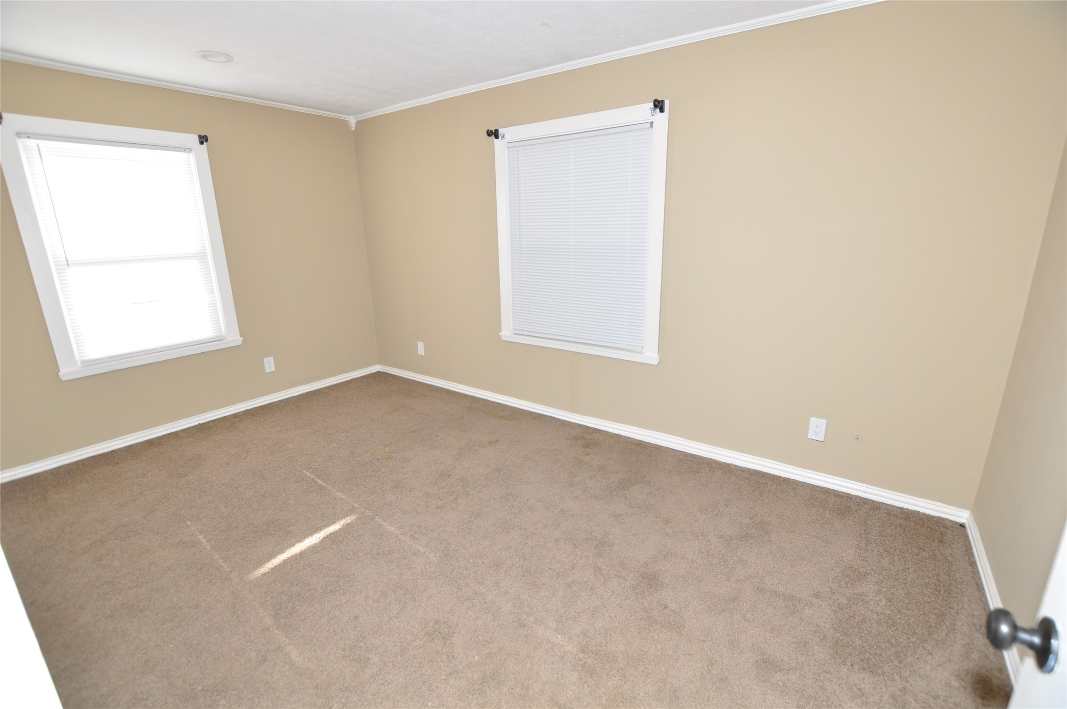 208 Blue Lake Drive Property Photo 14