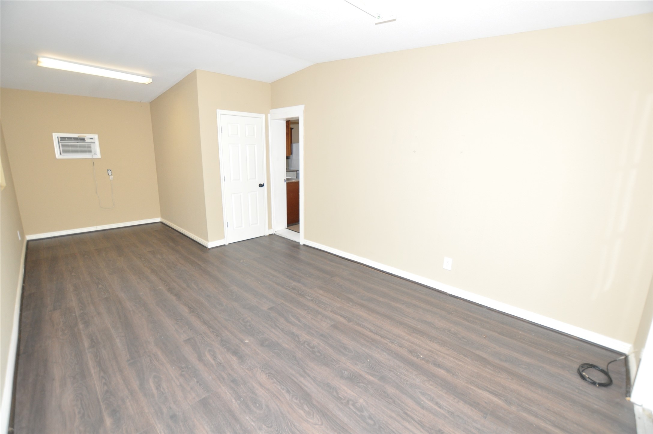 208 Blue Lake Drive Property Photo 16