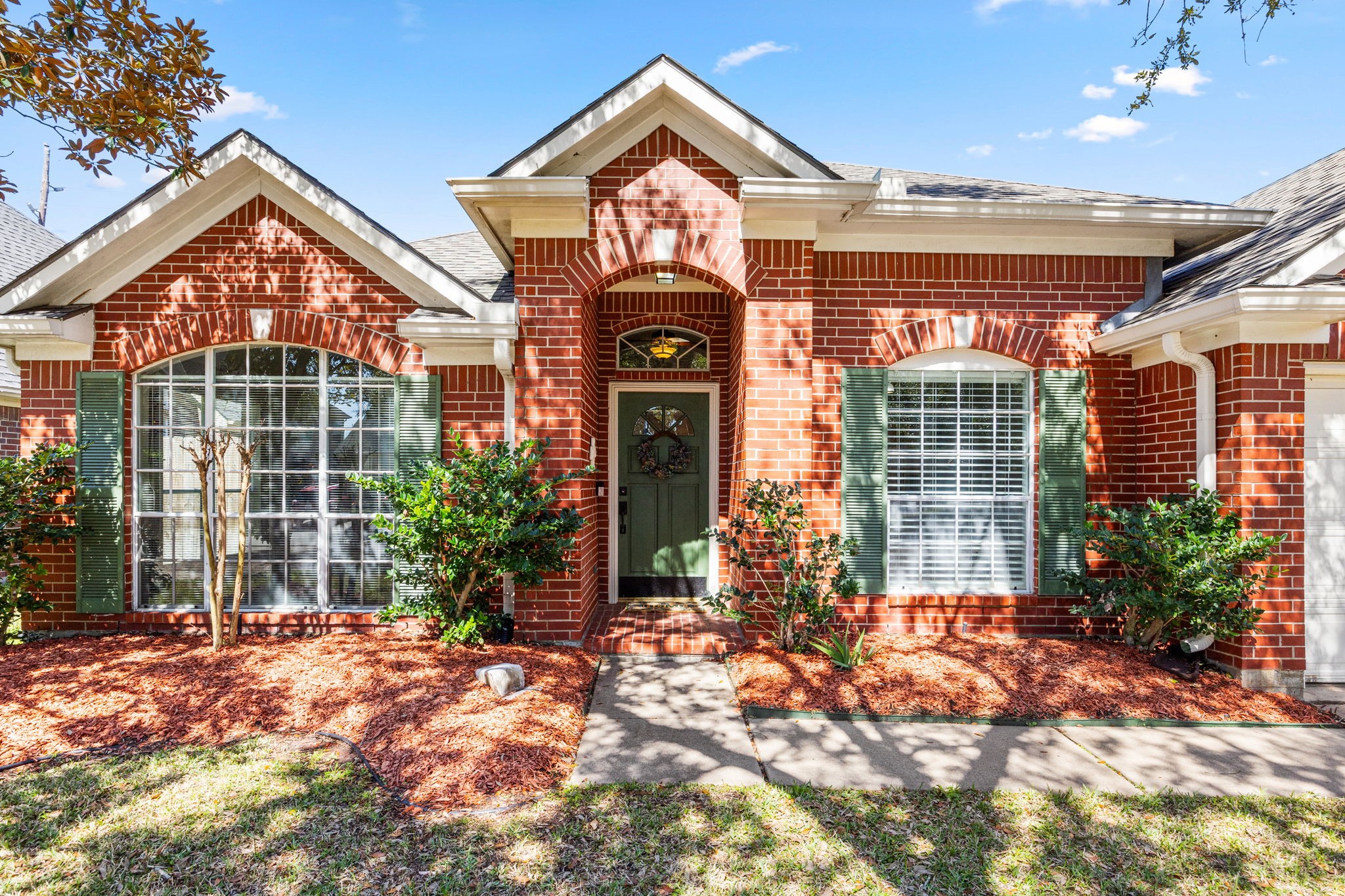 15326 Oak Lake Glen Drive Property Photo 4