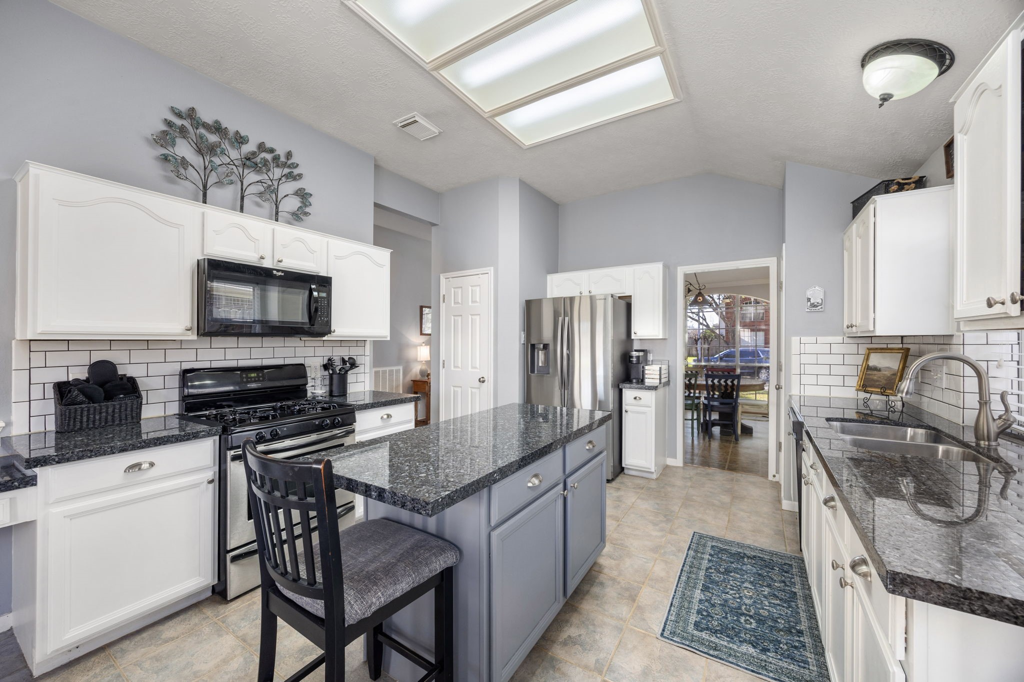 15326 Oak Lake Glen Drive Property Photo 12