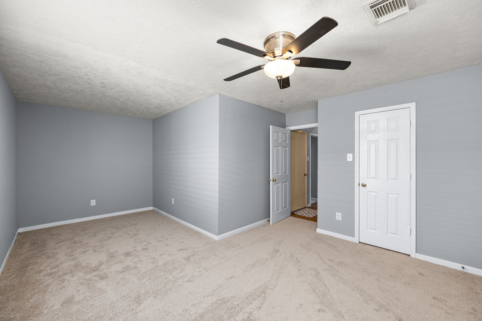 15326 Oak Lake Glen Drive Property Photo 29