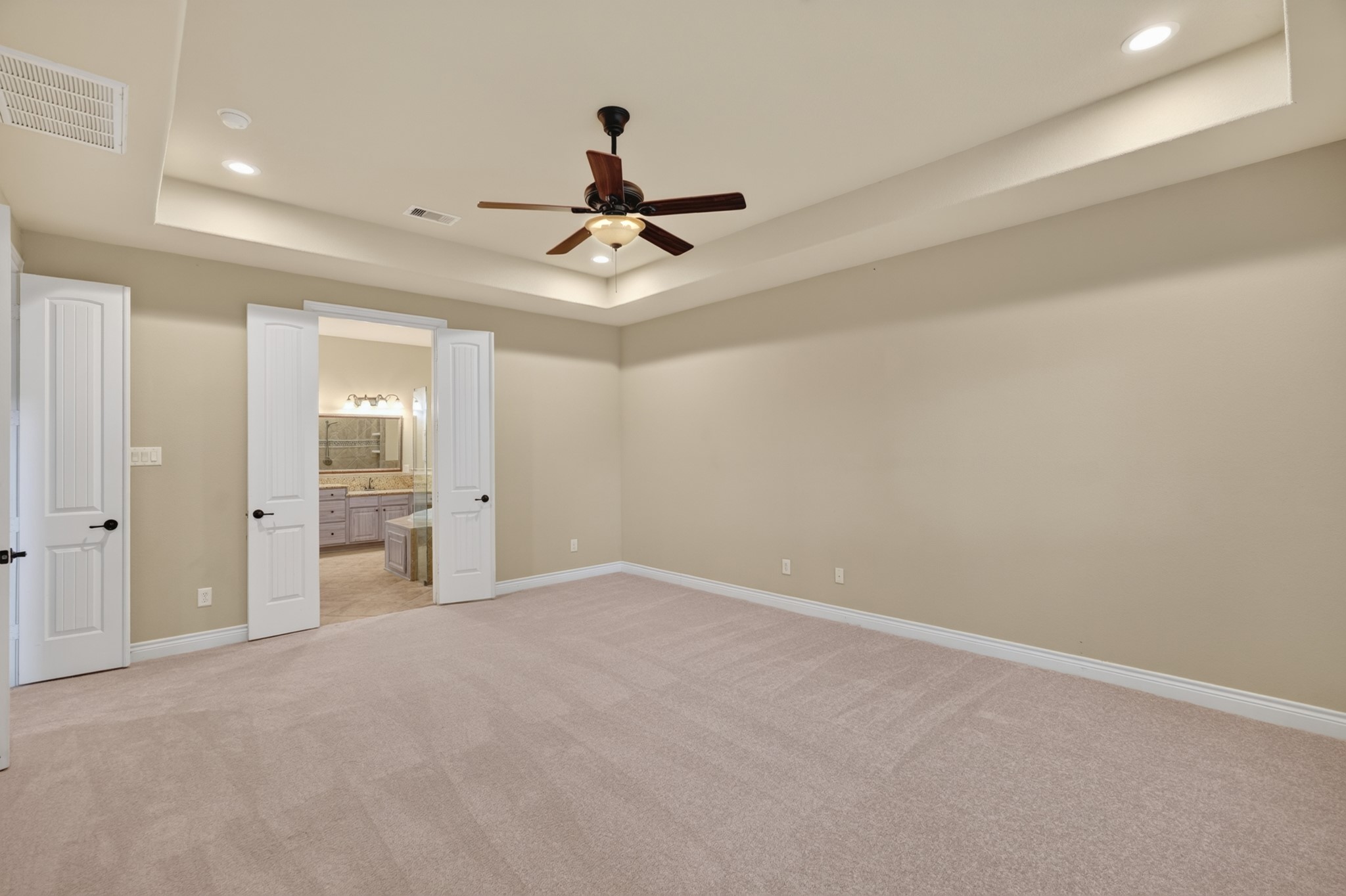 24 Camden Oaks Lane Property Photo 12