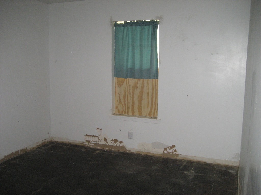 108 Briar Lane Property Photo 9