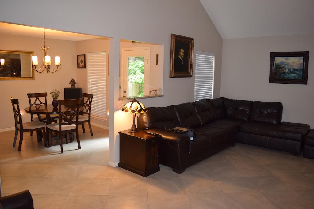 13 Maywind Court Property Photo 15