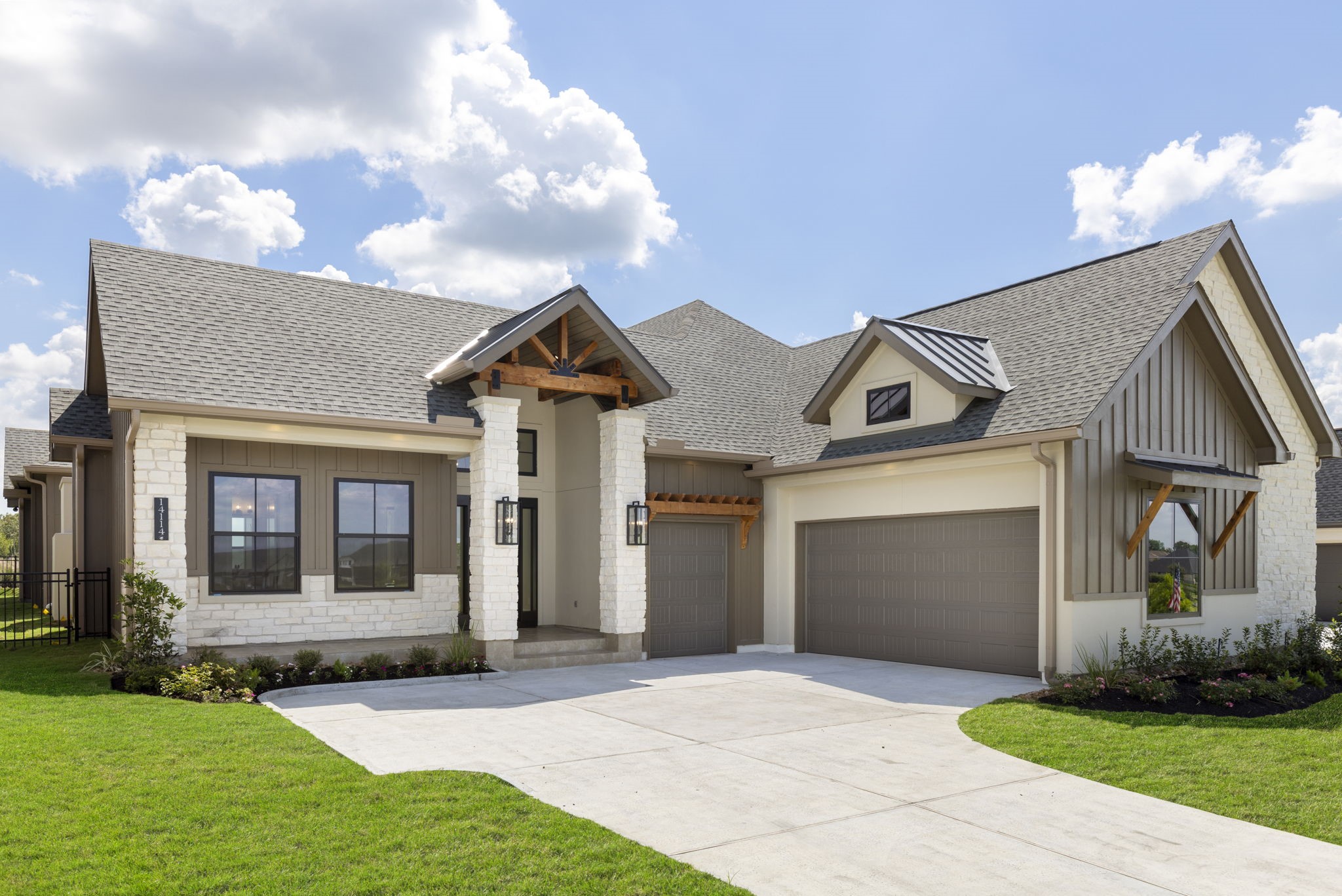 14114 Ripple Ridge Drive Property Photo 1