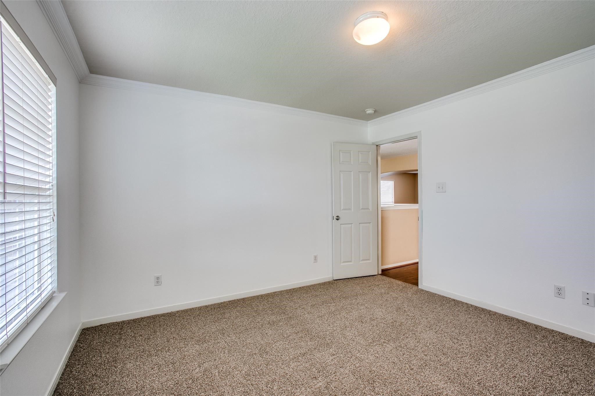 9907 Valance Way Property Photo 24
