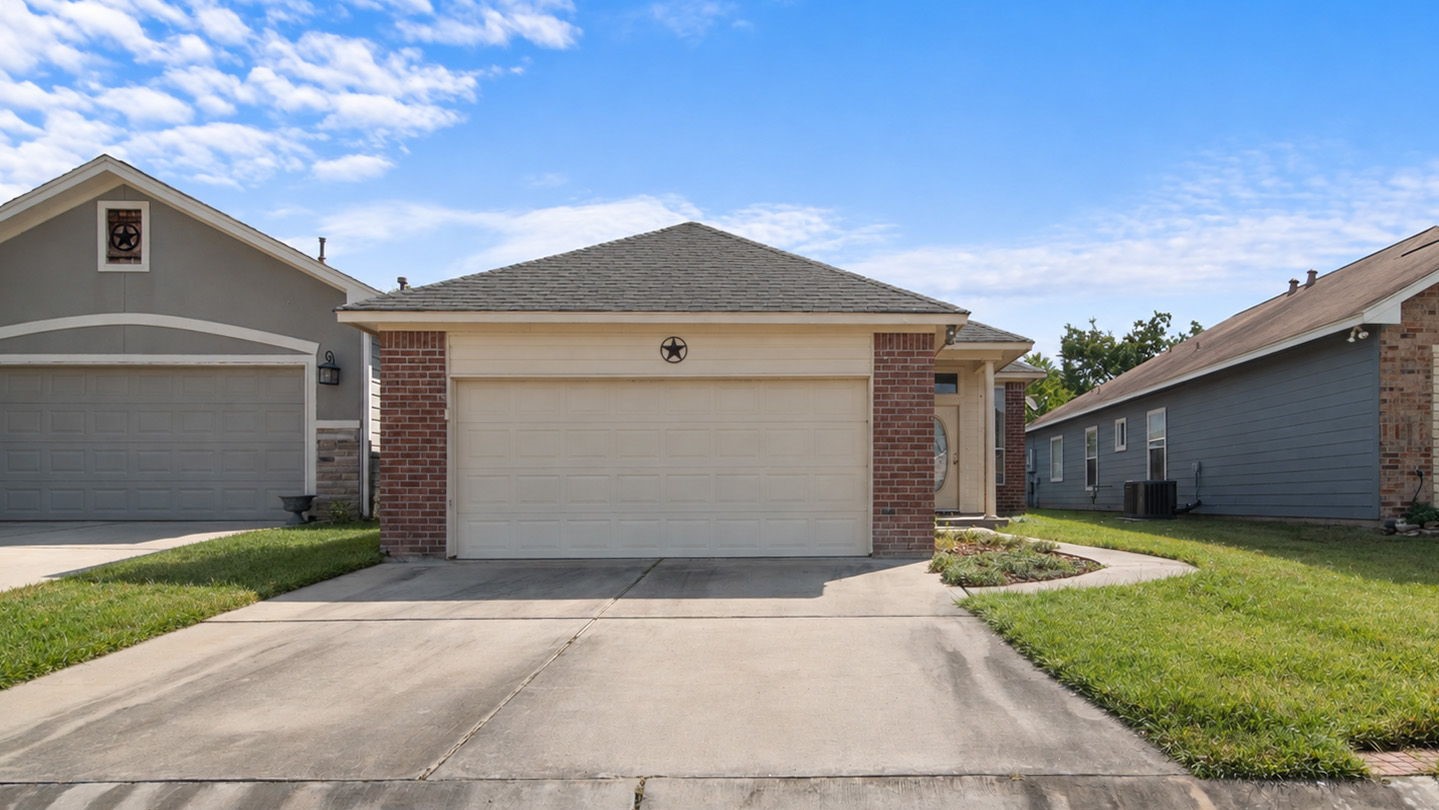 12994 Centaurus Court Property Photo 2