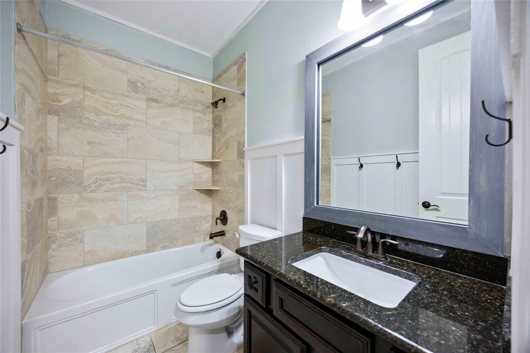 13318 Cameron Reach Drive Property Photo 19