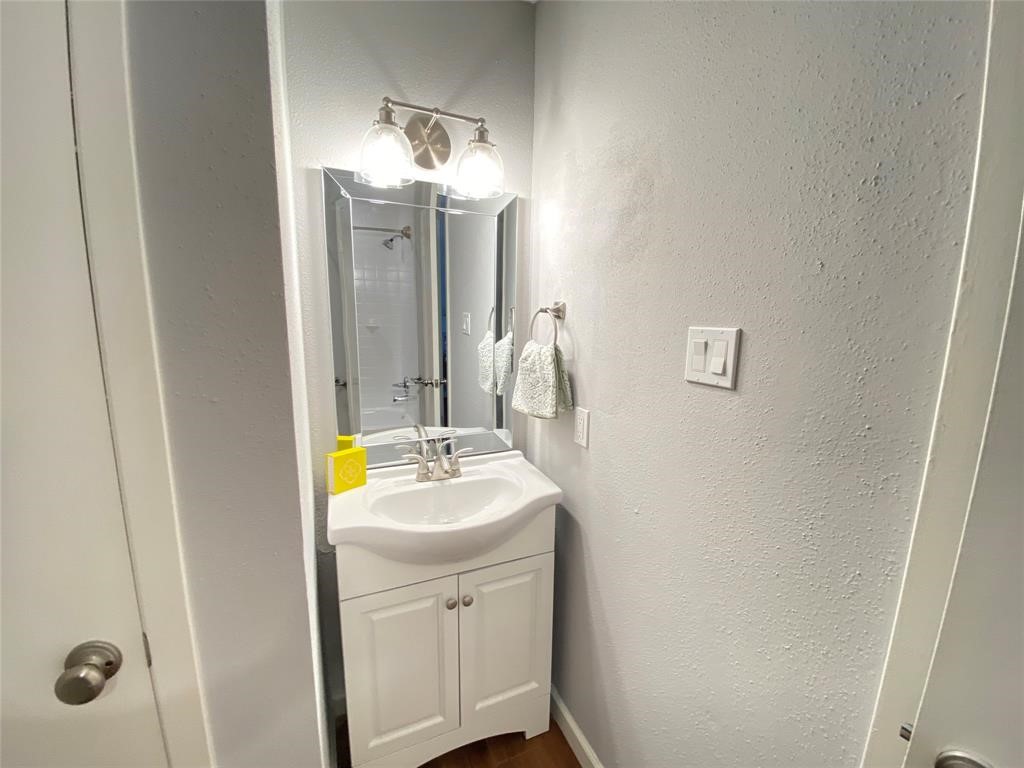 1011 Melford Avenue Property Photo 13