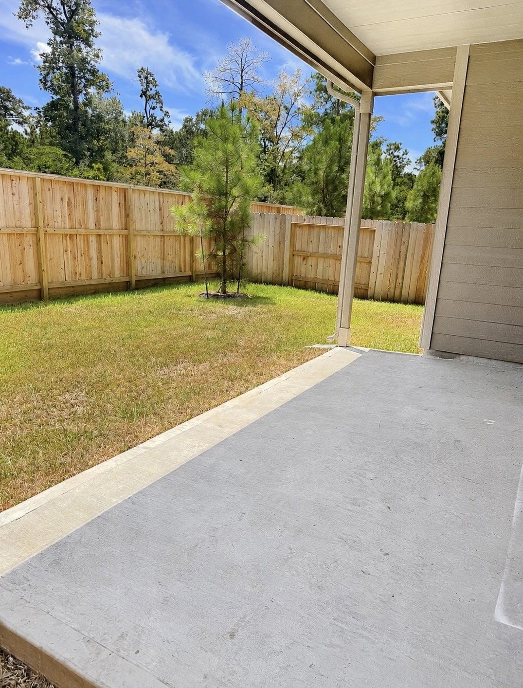414 Kinglet Court Property Photo 2