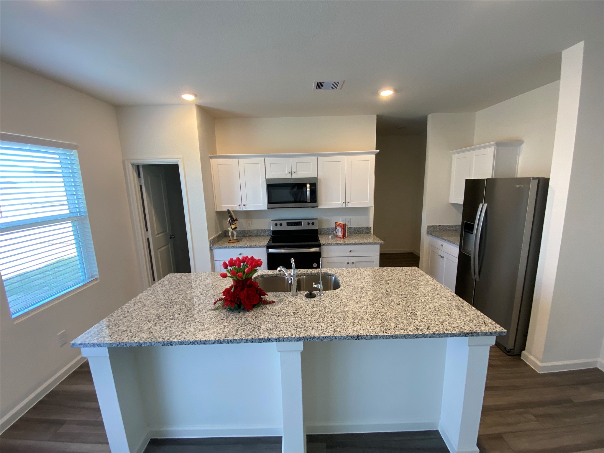 3022 Spindletree Lane Property Photo 1