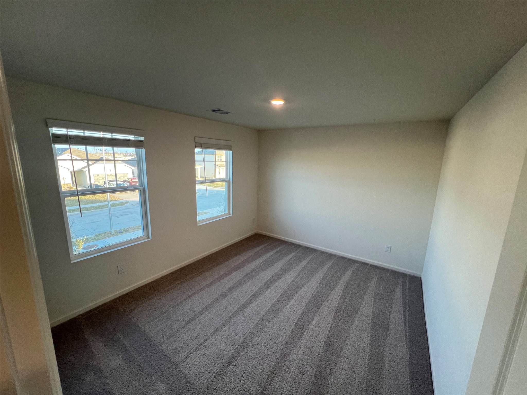 3022 Spindletree Lane Property Photo 7
