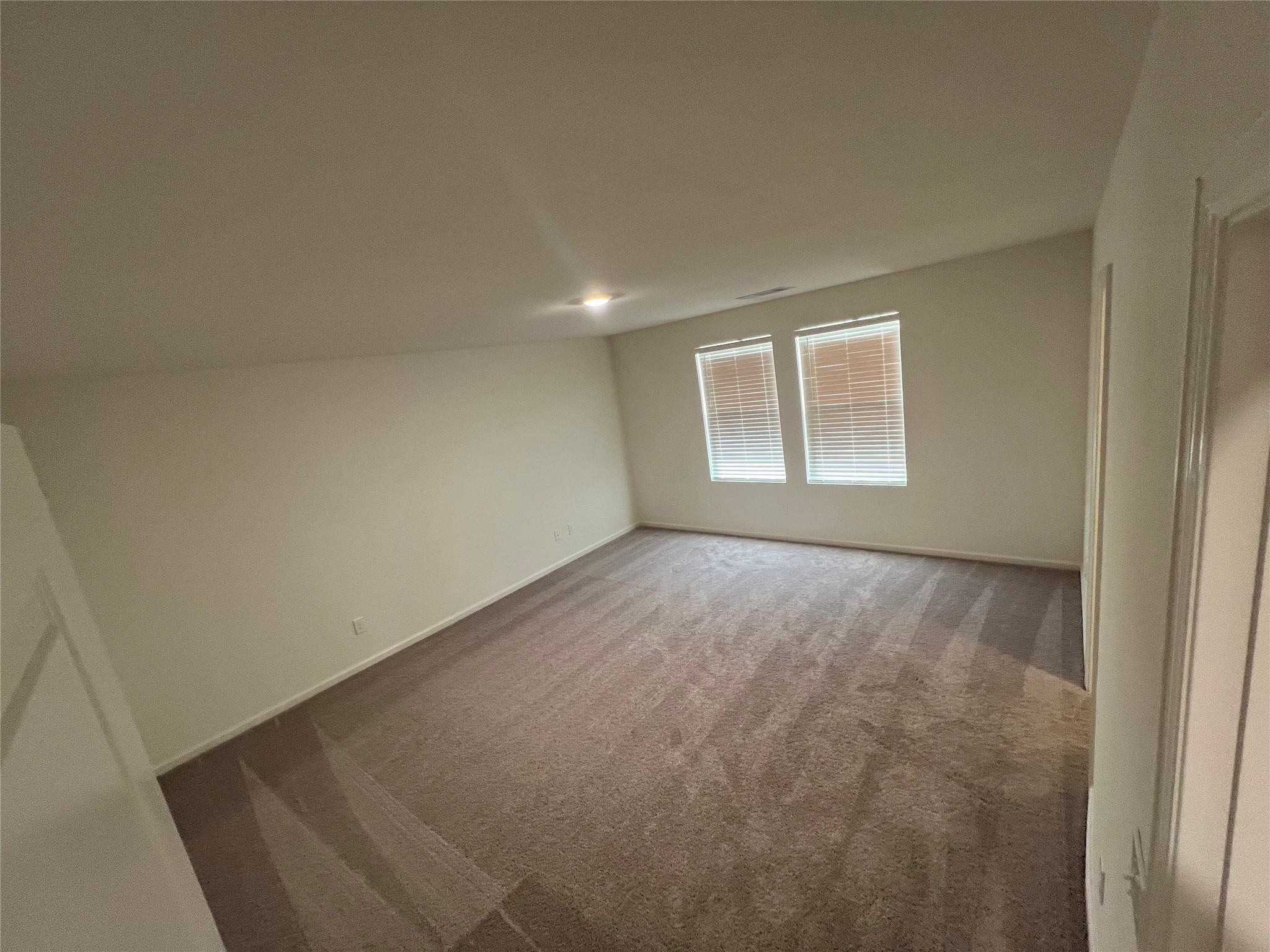 3022 Spindletree Lane Property Photo 8