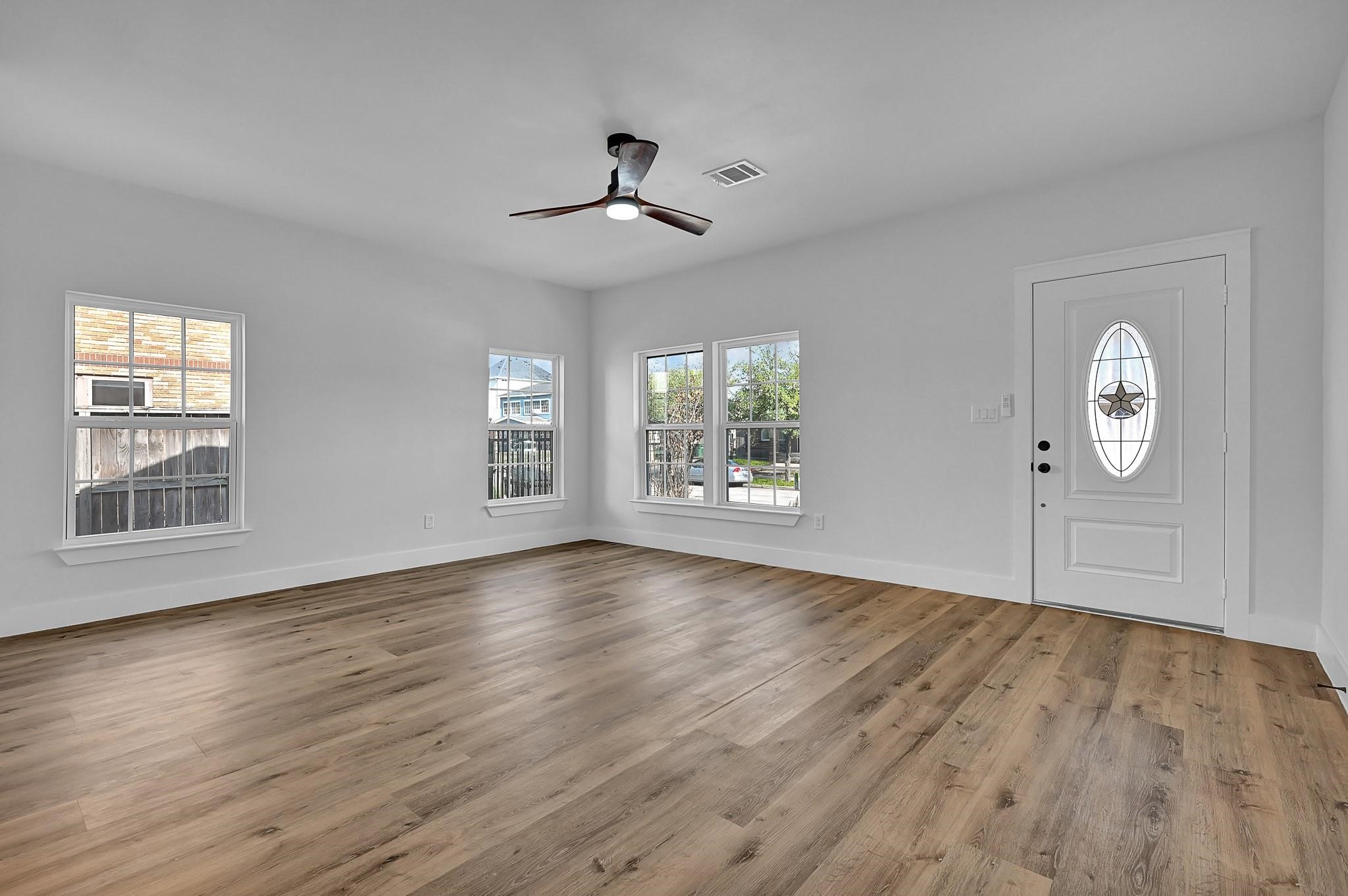 224 Everton Street Property Photo 4