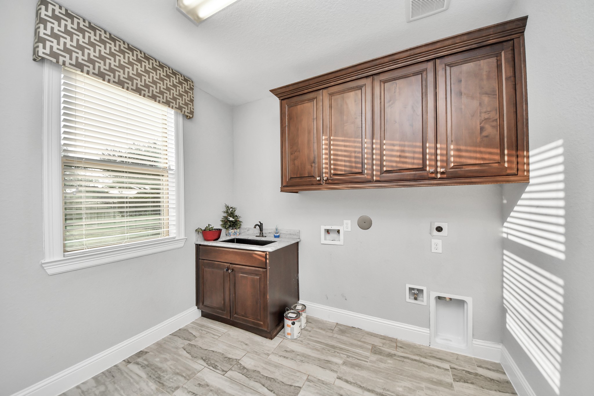 17207 Kilmahew Place Property Photo 32