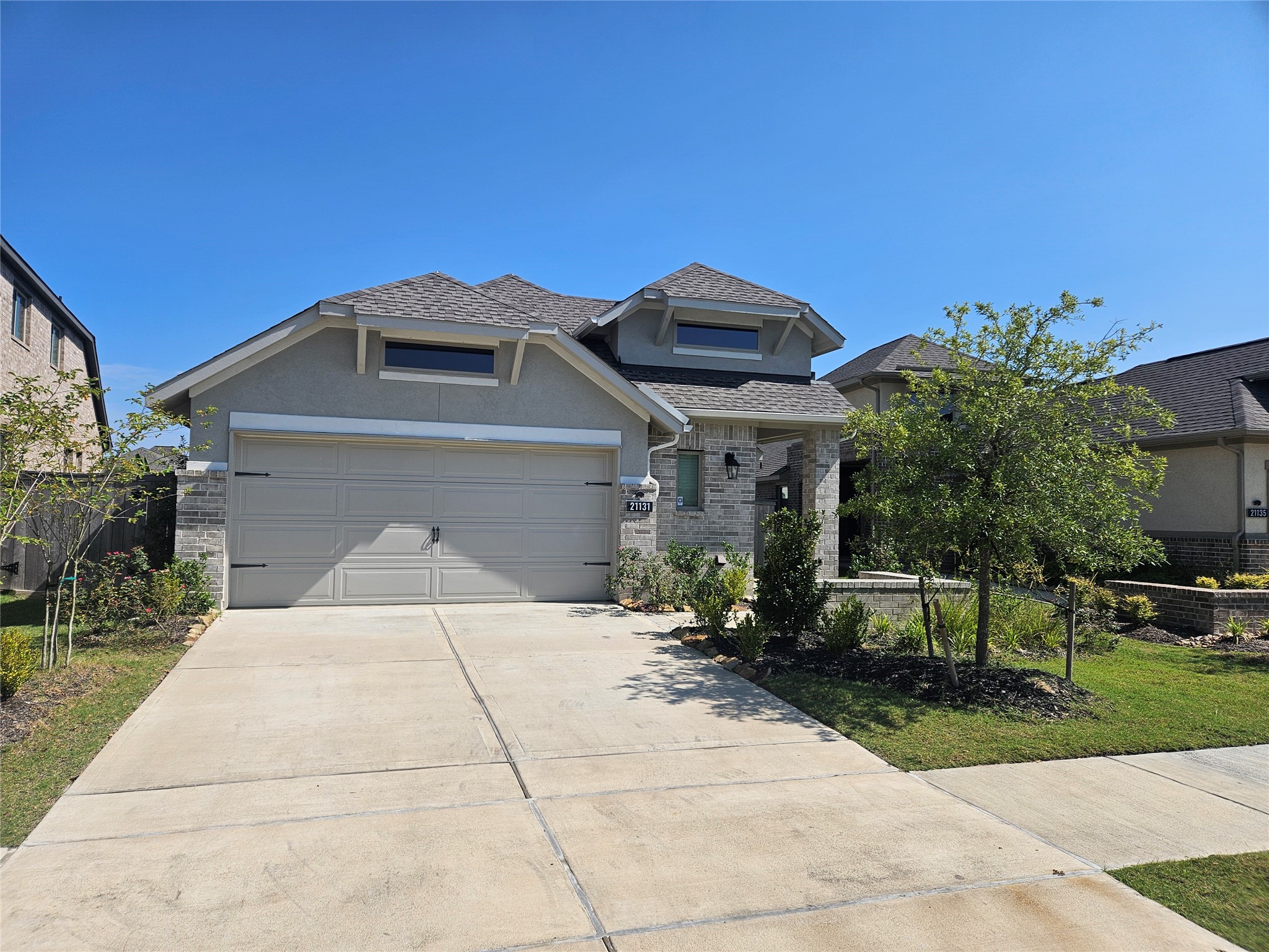 21131 Armstrong County Drive Property Photo 2