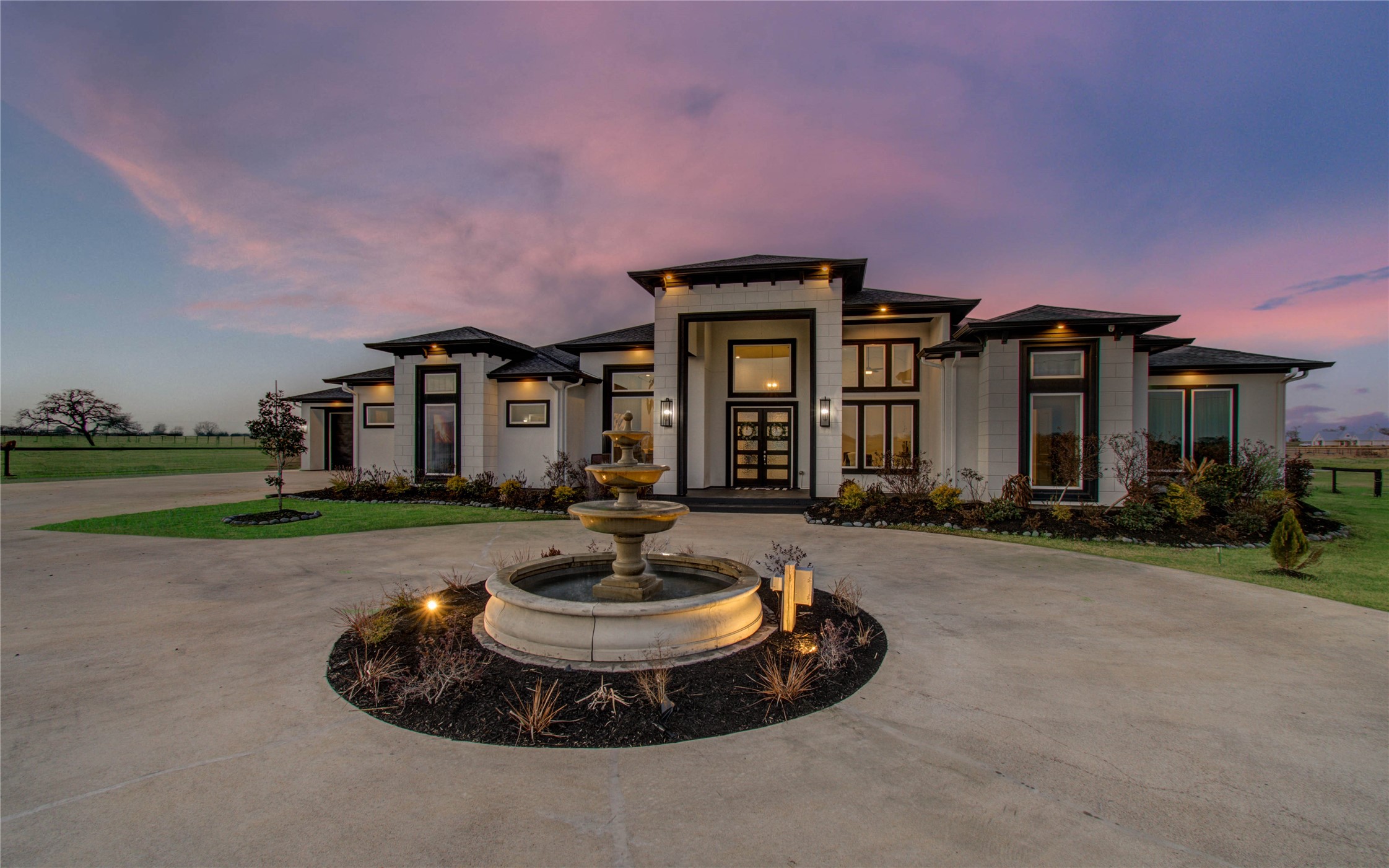 27214 Fm 1736 Road Property Photo