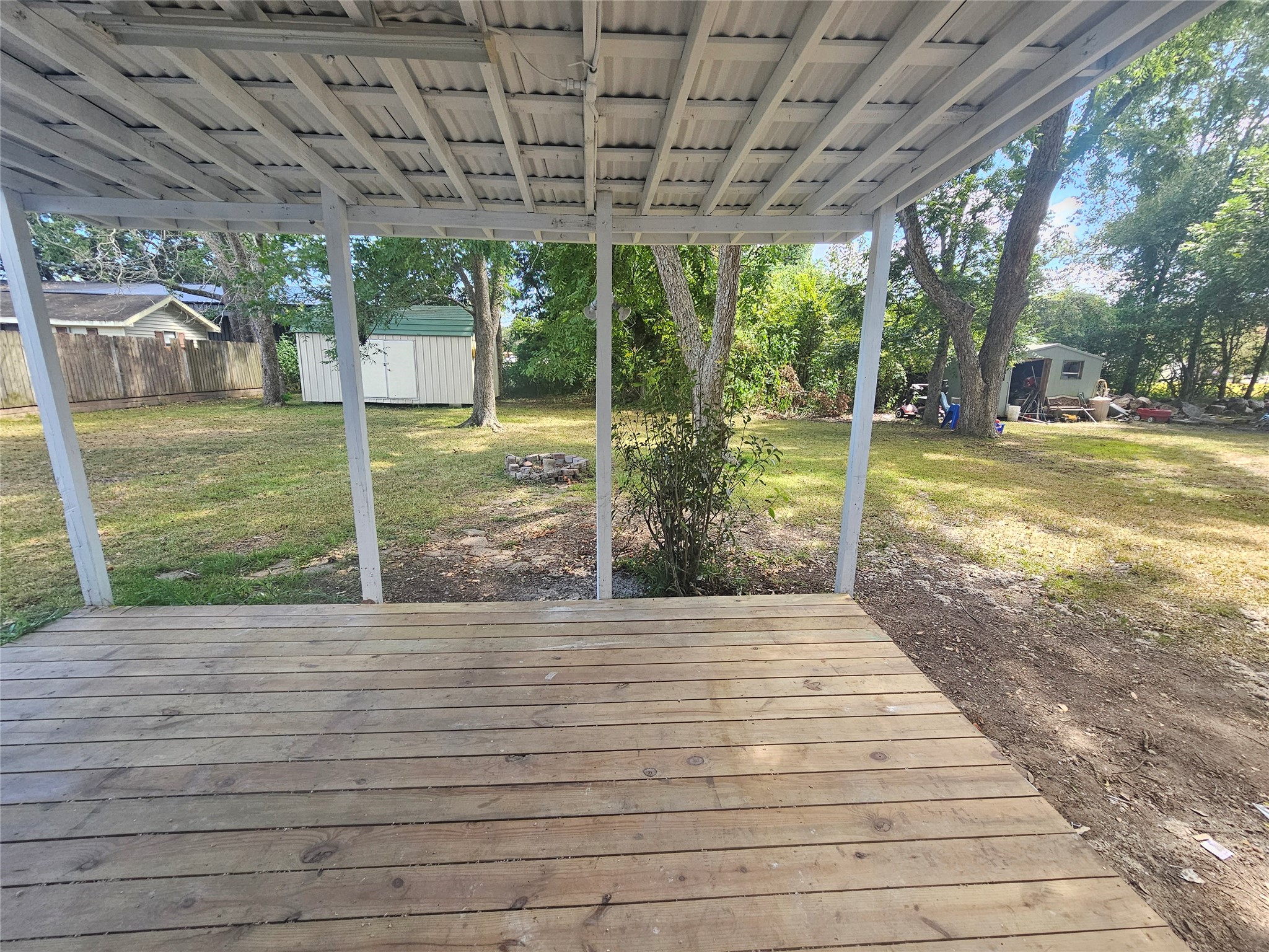 3016 Lincoln Street Property Photo 10