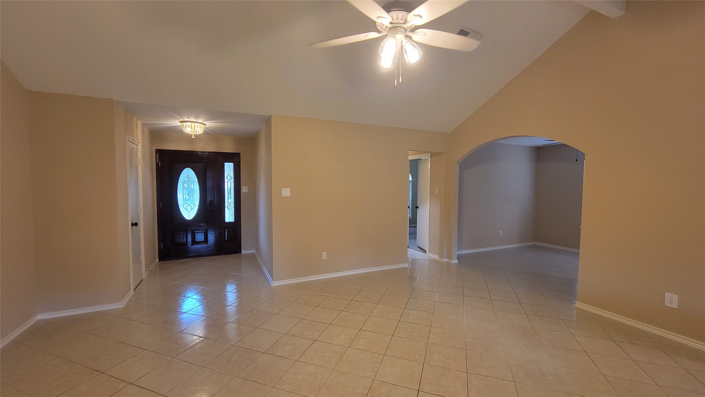 3335 Lakeland Gardens Drive Property Photo 5