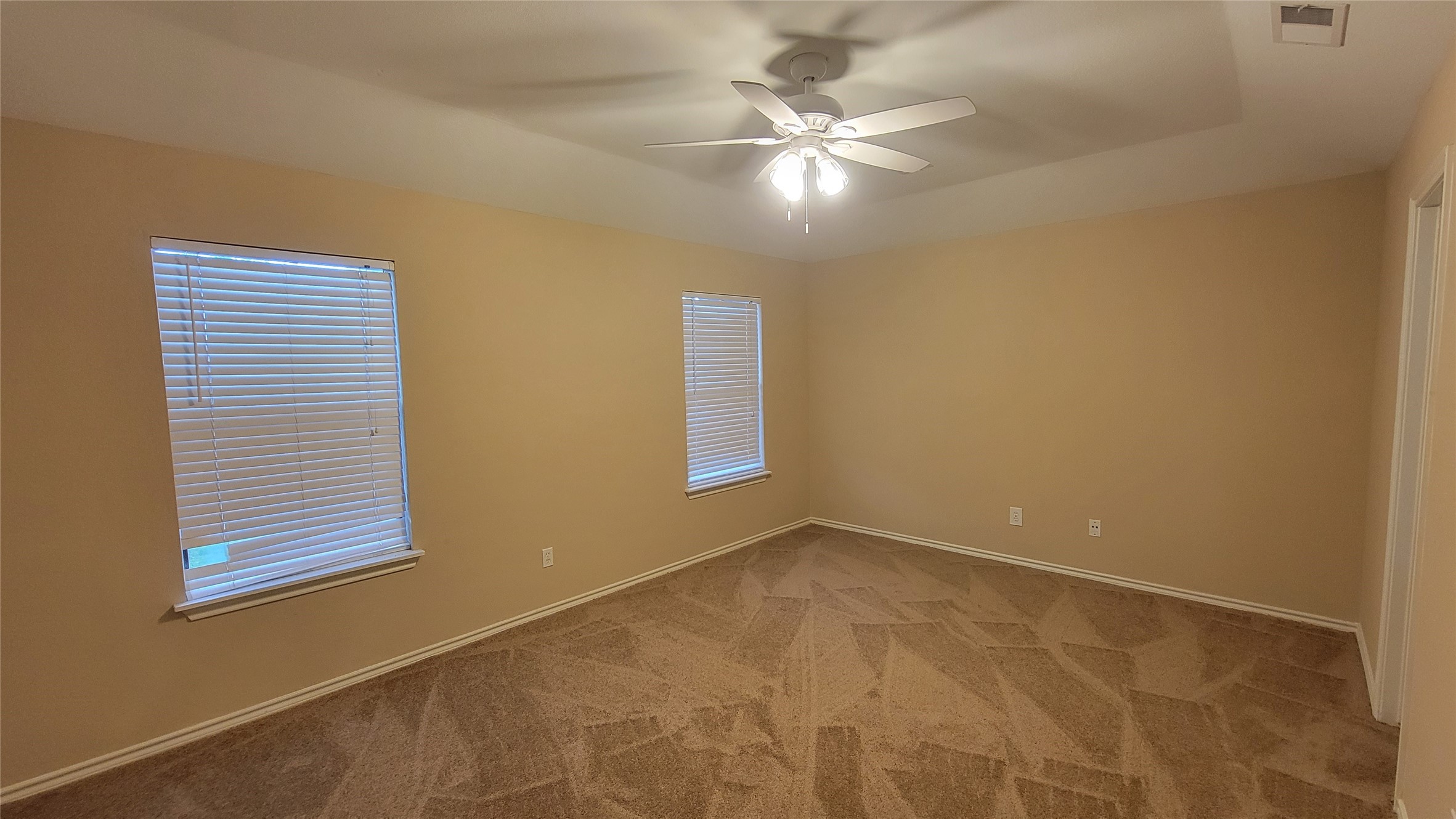 3335 Lakeland Gardens Drive Property Photo 14
