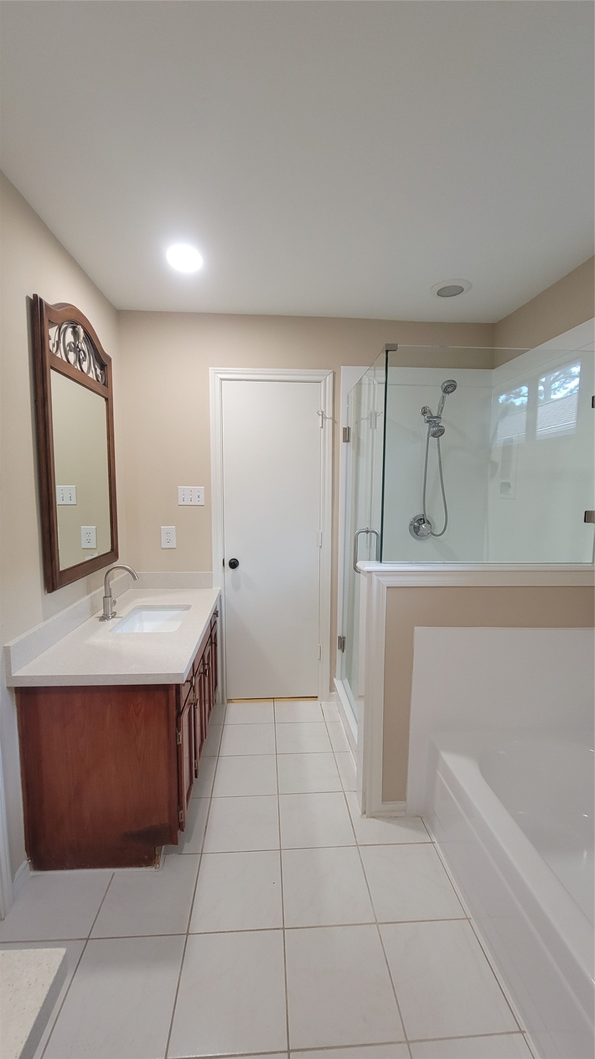 3335 Lakeland Gardens Drive Property Photo 18