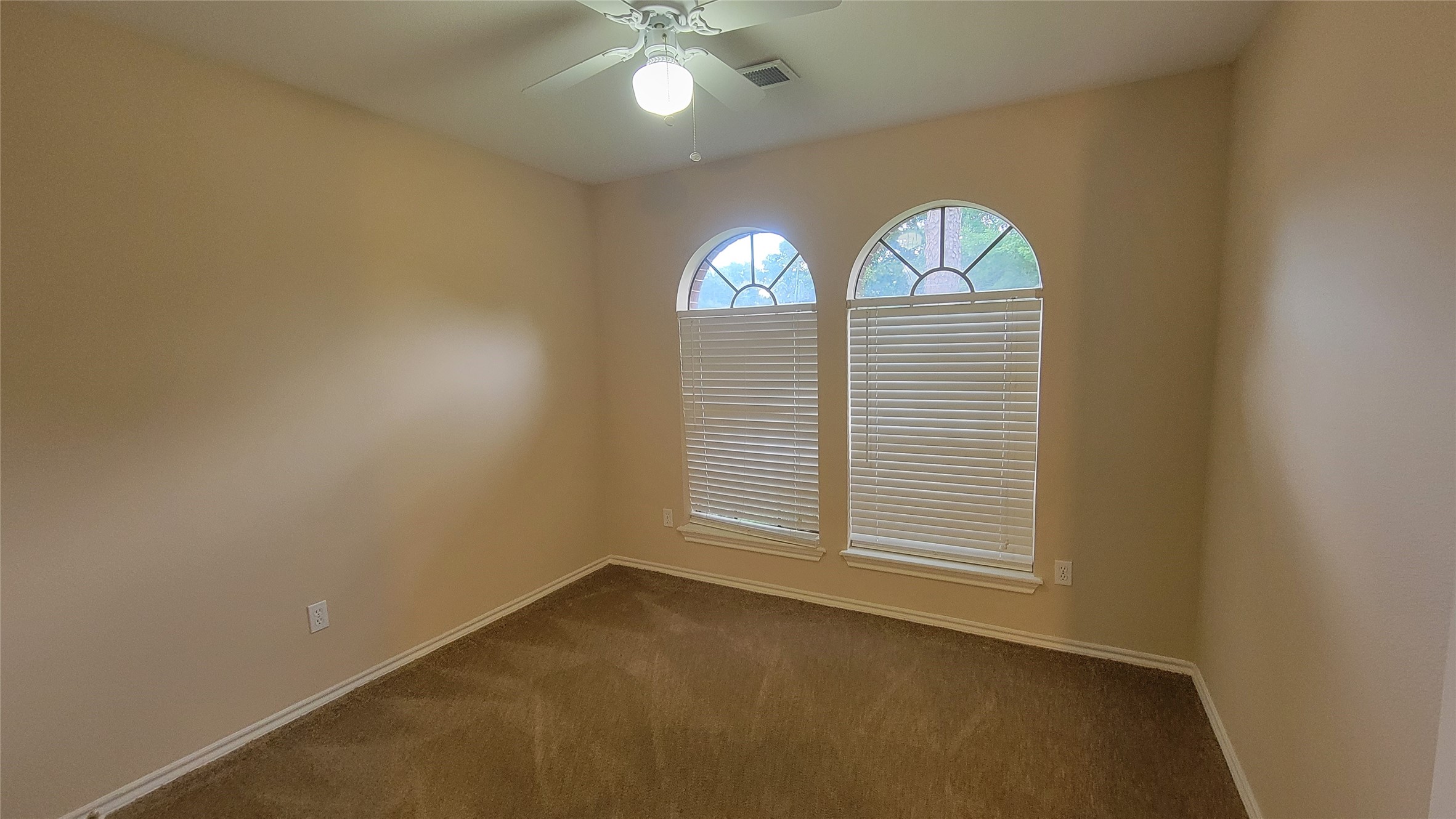 3335 Lakeland Gardens Drive Property Photo 24